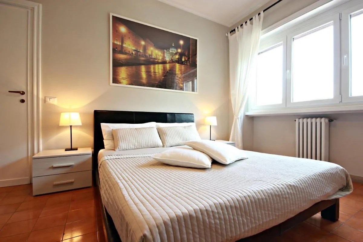 Apartment Al Vaticano 67-Apartment Rome